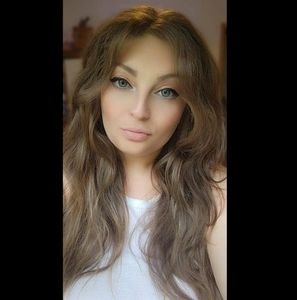 Meet your Posher, Lacee